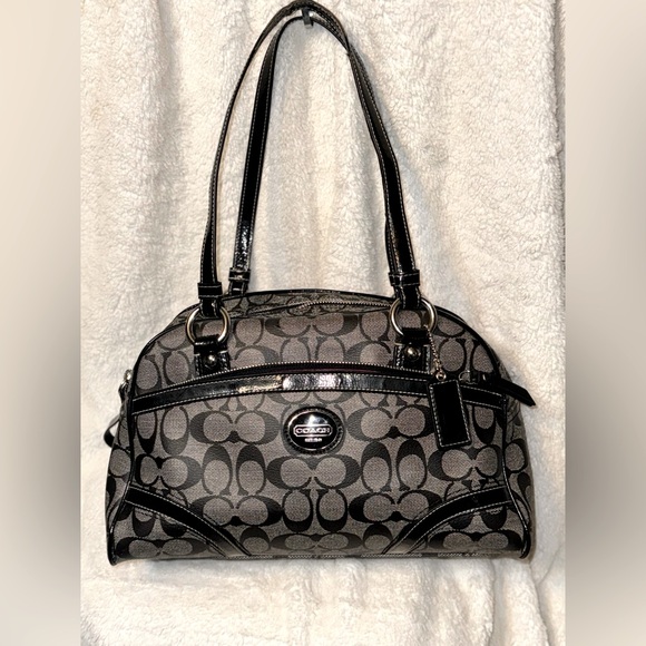 Coach black monogram shoulder bag - Picture 15 of 16